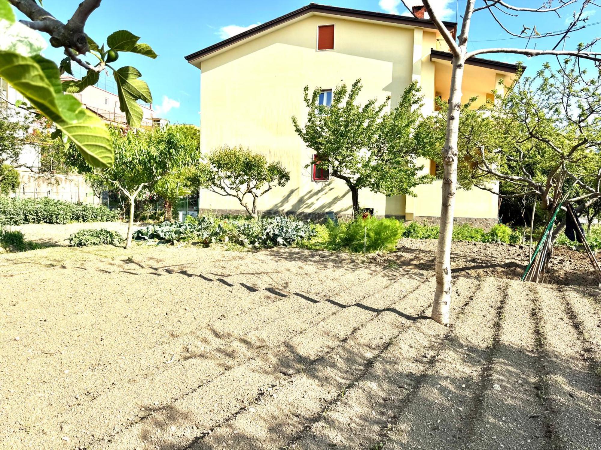 Apartment & Garden Vico Equense